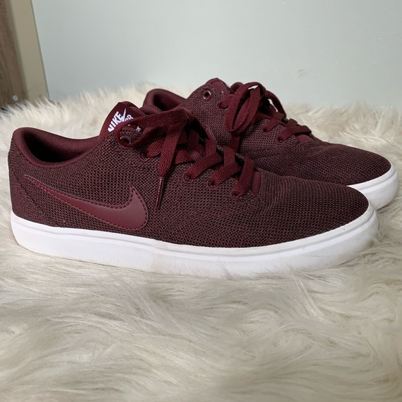 nike sb check maroon